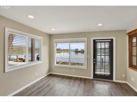 18989 NE Marine Drive Portland OR 97230