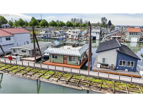 18989 NE Marine Drive Portland OR 97230