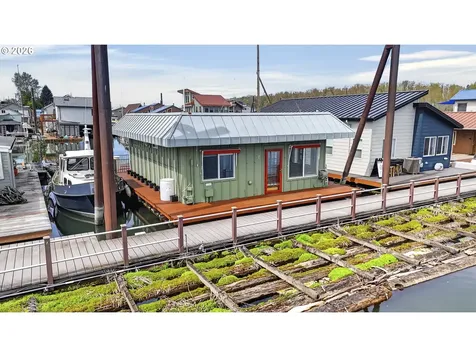 18989 NE Marine Drive Portland OR 97230