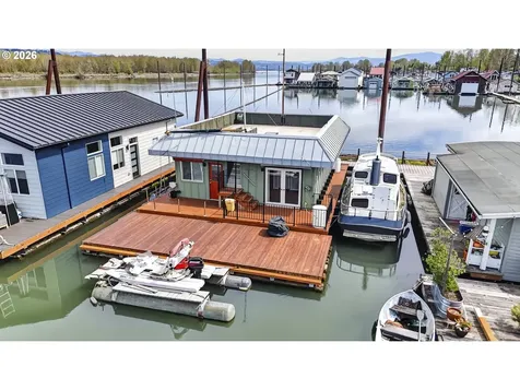 18989 NE Marine Drive Portland OR 97230