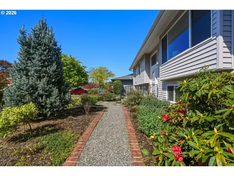 13039 NE Morris Street Portland OR 97230