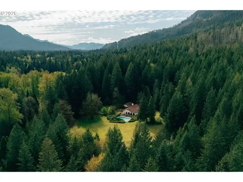 57255 N Bank Road Mckenzie Bridge OR 97413