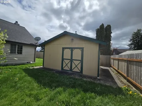 2633 42nd Avenue Longview WA 98632