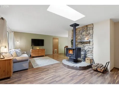 28820 SE Allen Road Eagle Creek OR 97022