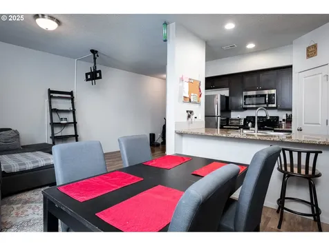 11525 NE 125th Avenue Vancouver WA 98682