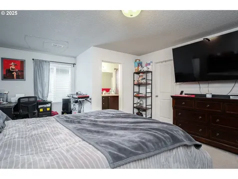 11525 NE 125th Avenue Vancouver WA 98682