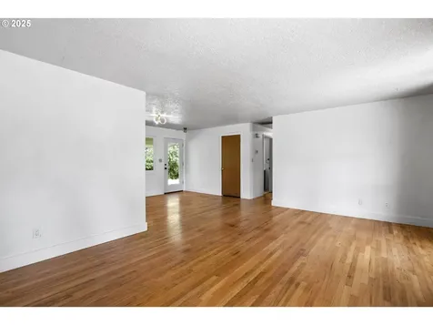 6014 NE 37th Street Vancouver WA 98661