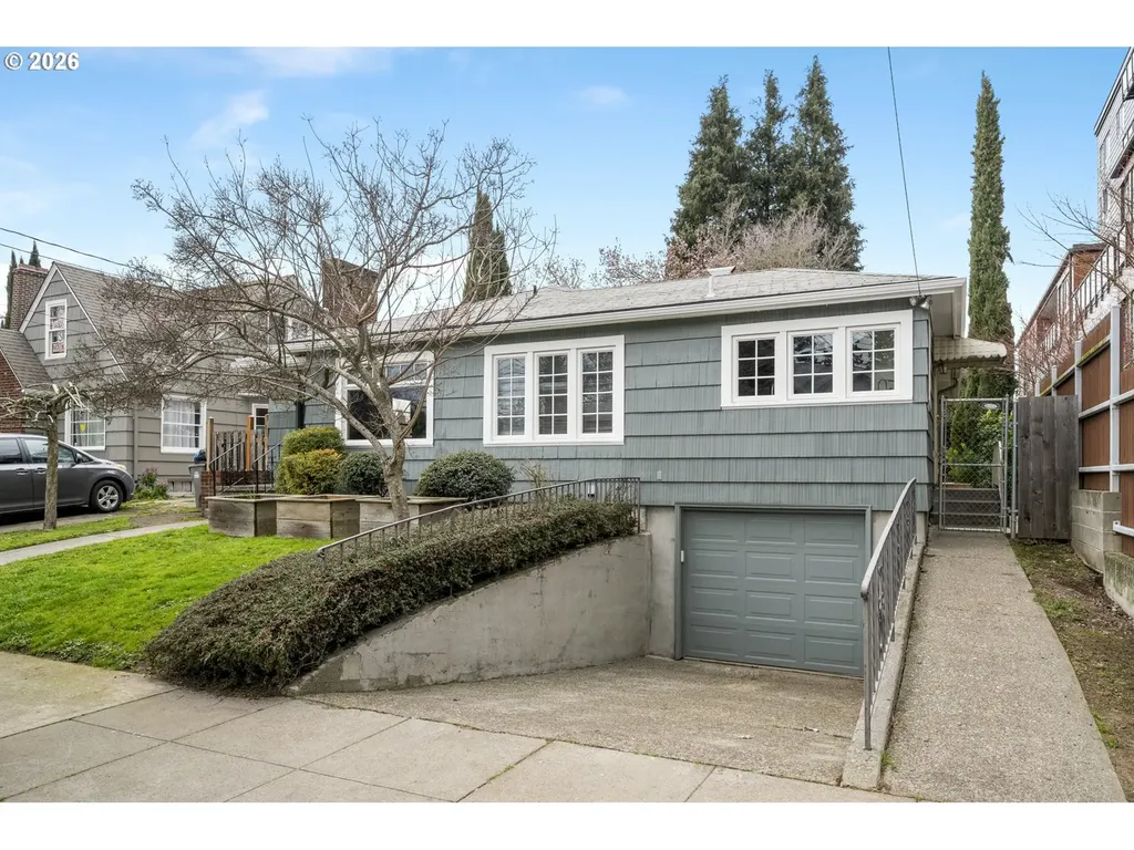1527 N Emerson Street Portland OR 97217