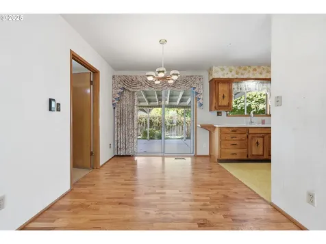 245 SE Juniper Avenue Gresham OR 97080