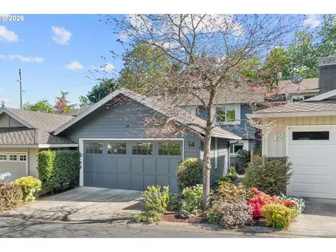 14 Wheatherstone Lake Oswego OR 97035