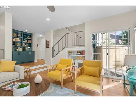 14 Wheatherstone Lake Oswego OR 97035