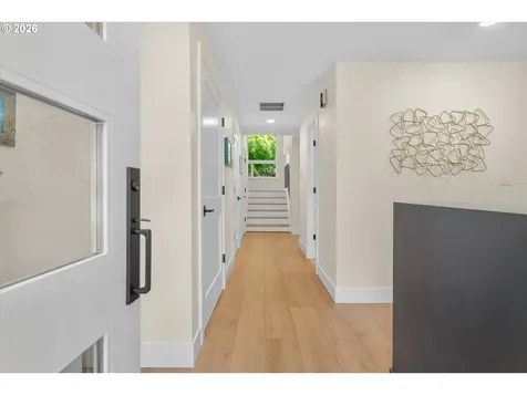 14 Wheatherstone Lake Oswego OR 97035