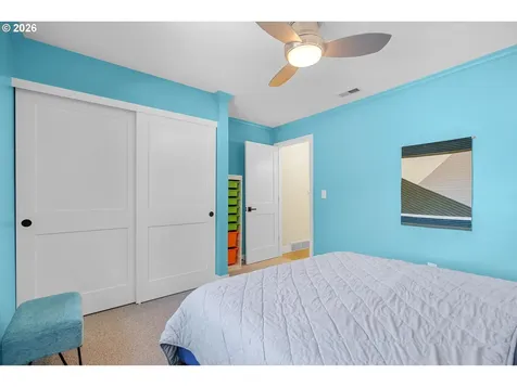14 Wheatherstone Lake Oswego OR 97035