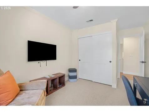 14 Wheatherstone Lake Oswego OR 97035