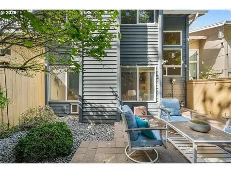 14 Wheatherstone Lake Oswego OR 97035