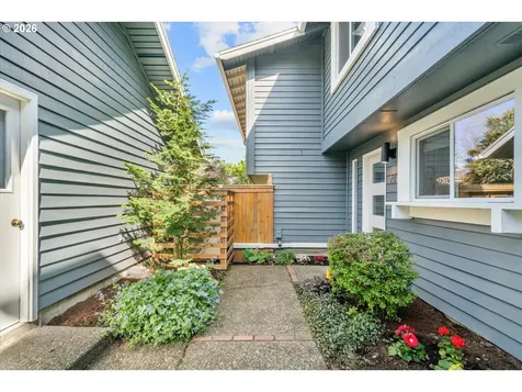 14 Wheatherstone Lake Oswego OR 97035