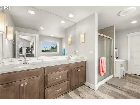 15131 Sunflower Avenue Sandy OR 97055