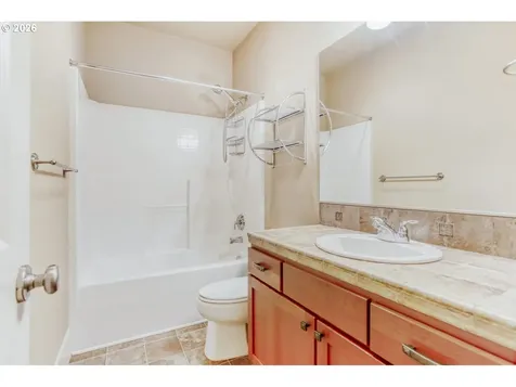 17916 SE 43rd Street Vancouver WA 98683
