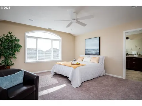 15931 NW Rossetta Street Portland OR 97229