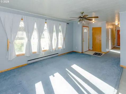 3738 Pennsylvania Street Longview WA 98632
