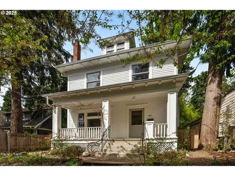 3851 SE Woodward Street Portland OR 97202