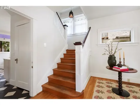3851 SE Woodward Street Portland OR 97202
