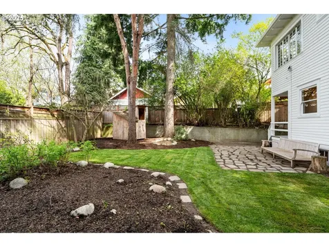 3851 SE Woodward Street Portland OR 97202
