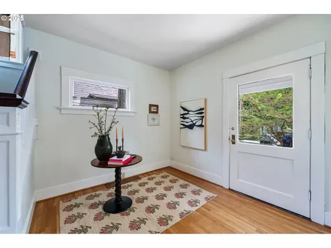 3851 SE Woodward Street Portland OR 97202