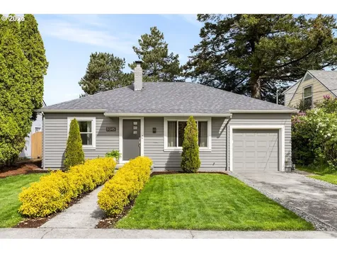 8345 NE Pacific Street Portland OR 97220