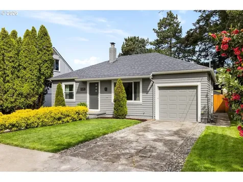8345 NE Pacific Street Portland OR 97220