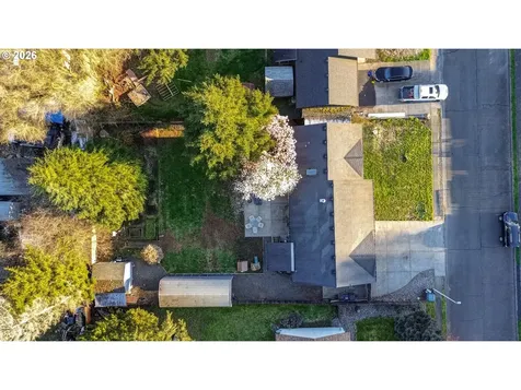 505 N Hubbard Avenue Yacolt WA 98675