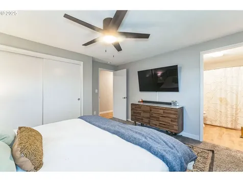 7906 NE 27th Street Vancouver WA 98662