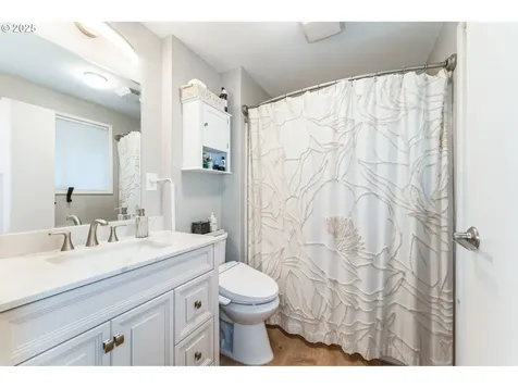 7906 NE 27th Street Vancouver WA 98662