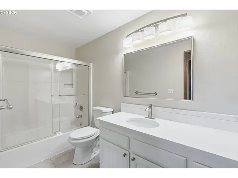 2986 SE Blue Bird Drive Hillsboro OR 97123