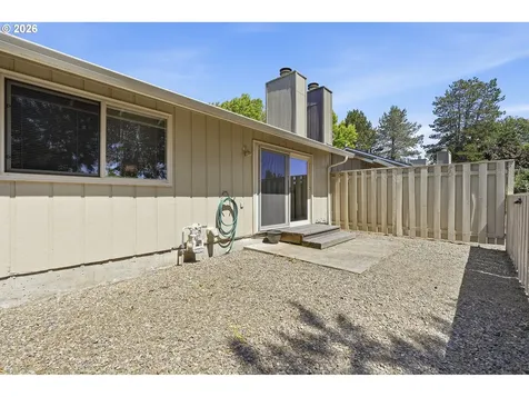 2986 SE Blue Bird Drive Hillsboro OR 97123