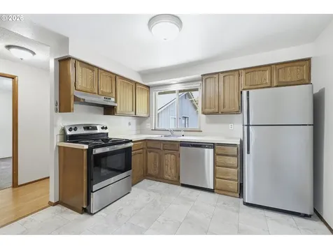 2986 SE Blue Bird Drive Hillsboro OR 97123