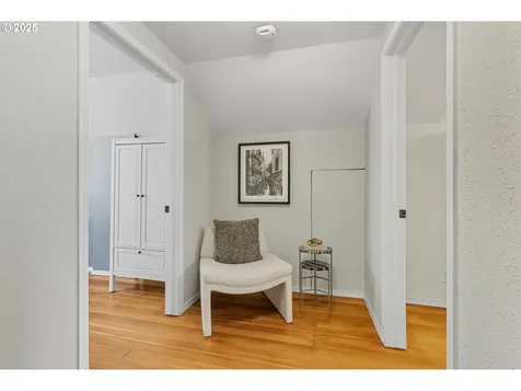 10945 SW 61st Avenue Portland OR 97219
