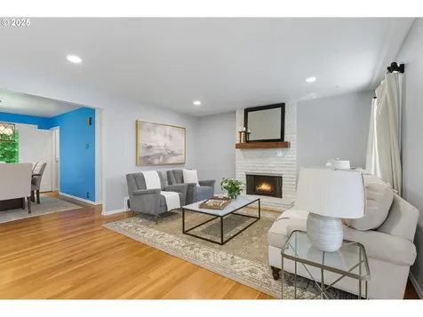 10945 SW 61st Avenue Portland OR 97219