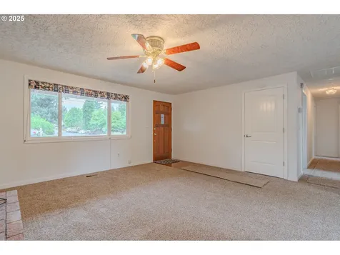 6205 NE 47th Street Vancouver WA 98661