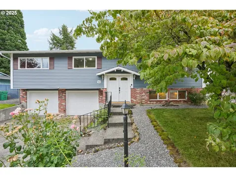 902 SE Atherton Avenue Gresham OR 97080