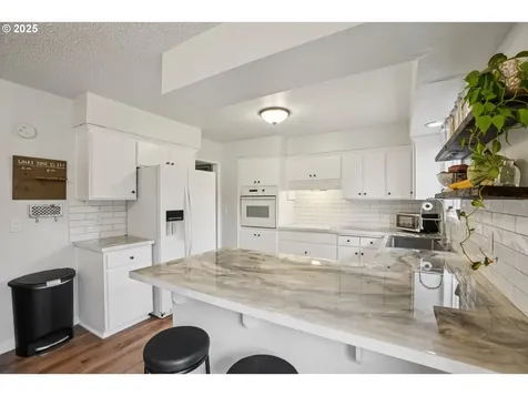 902 SE Atherton Avenue Gresham OR 97080