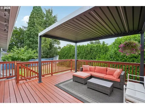 902 SE Atherton Avenue Gresham OR 97080