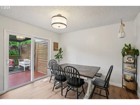 902 SE Atherton Avenue Gresham OR 97080