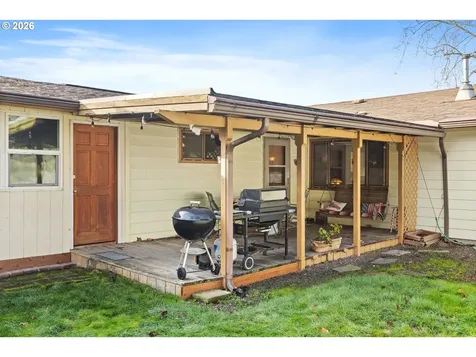 8300 SE 78th Avenue Portland OR 97206