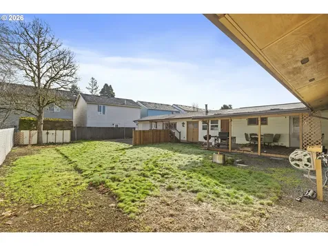 8300 SE 78th Avenue Portland OR 97206