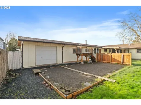 8300 SE 78th Avenue Portland OR 97206