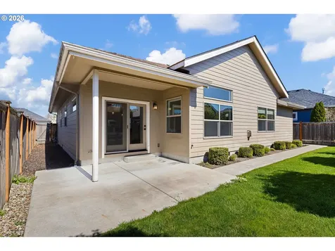 839 Lupine Street Springfield OR 97477