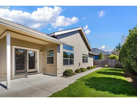 839 Lupine Street Springfield OR 97477