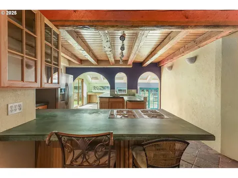 101 Cooke Road White Salmon WA 98672