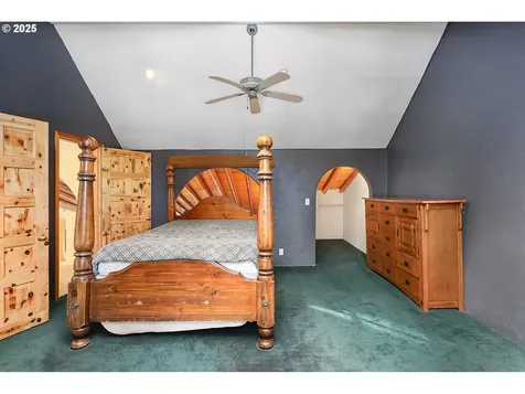 101 Cooke Road White Salmon WA 98672